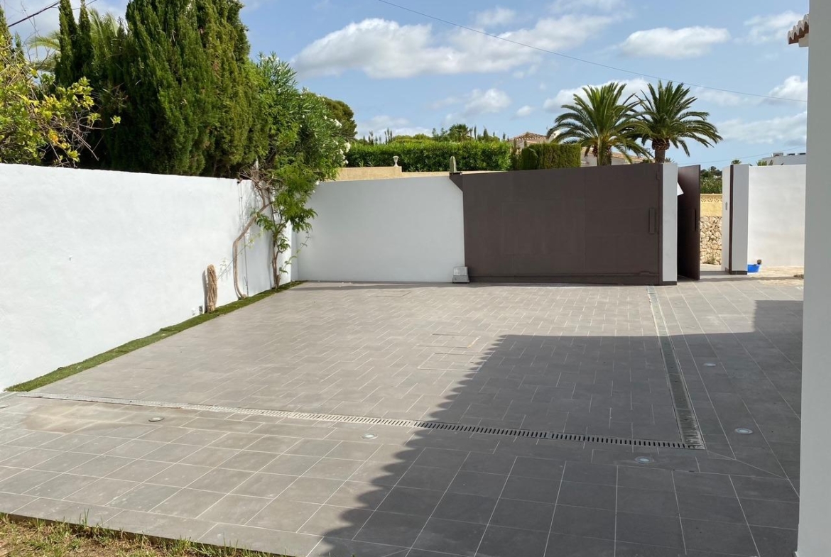 Exclusieve villa met uitzicht op zee in Moraira (Costa Blanca, Alicante)