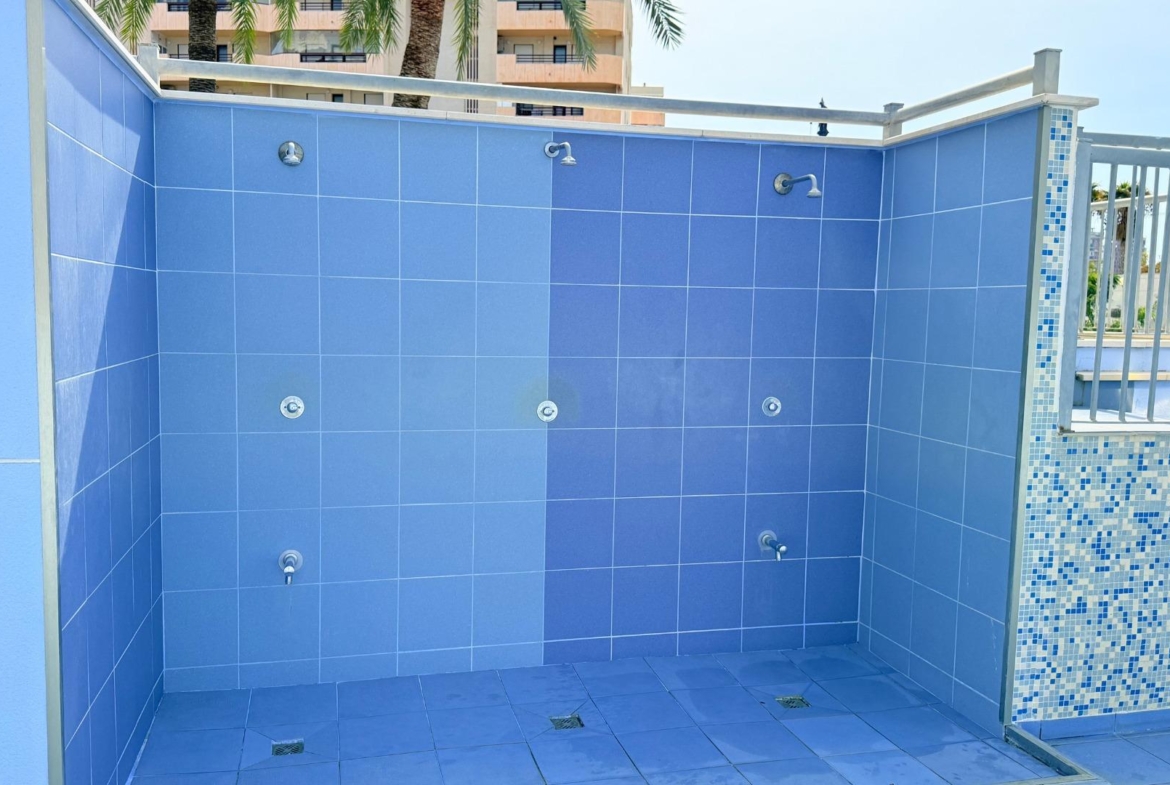 Magnificent apartment with sea views just one minute from the beach in Playa de la Fossa, Calpe