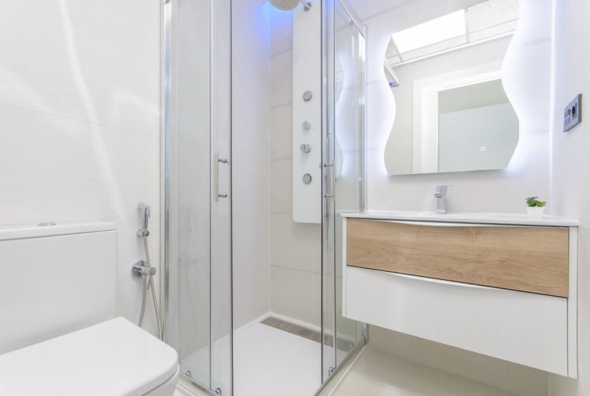 NIEUWE BUILD RESIDENTIAL VAN BUNGALOW APPARTEMENTS IN LOS BALCONES, TORREVIEJA