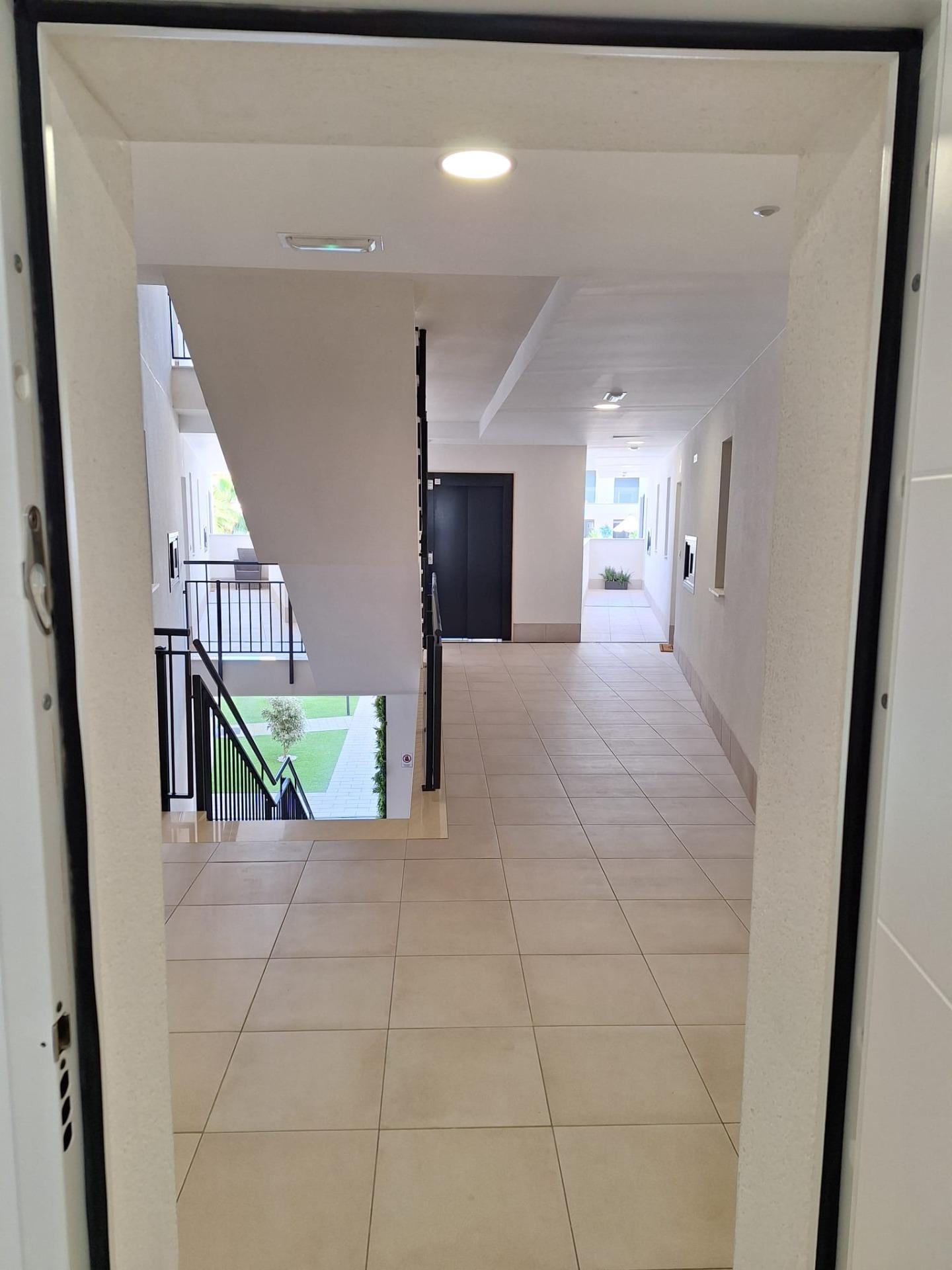 Nieuwbouw appartement in Villamartin met parkeerplaats en gemeenschappelijk zwembad