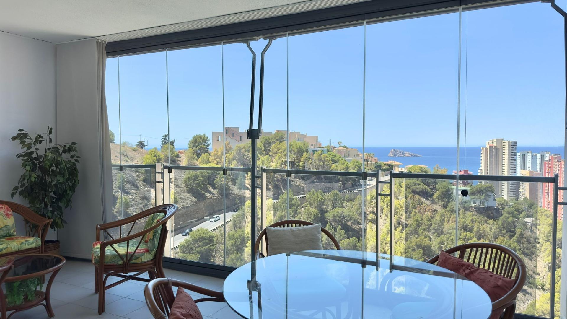 Apartamento con vistas al mar con Licencia Turística en Benidorm