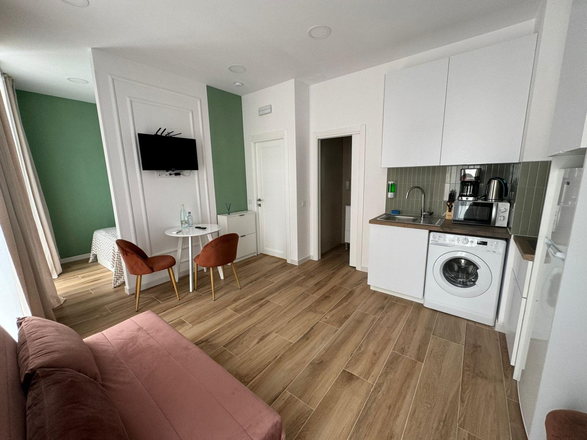 2-2-132 EDIFICIO EN VENTA EN ALICANTE CON LICENCIA TURISTICA – CAROLINAS BAJAS