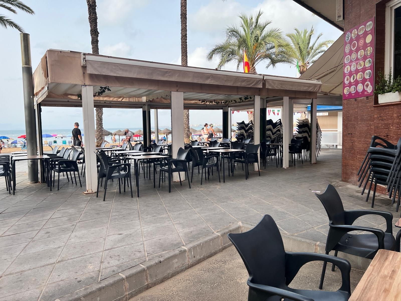 2-2-140 Local comercial primera linea de playa