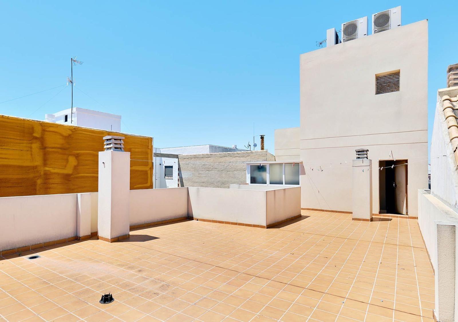 2-2-149 Luxury PENTHOUSE in the TORREVIEJA THEATER SQUARE