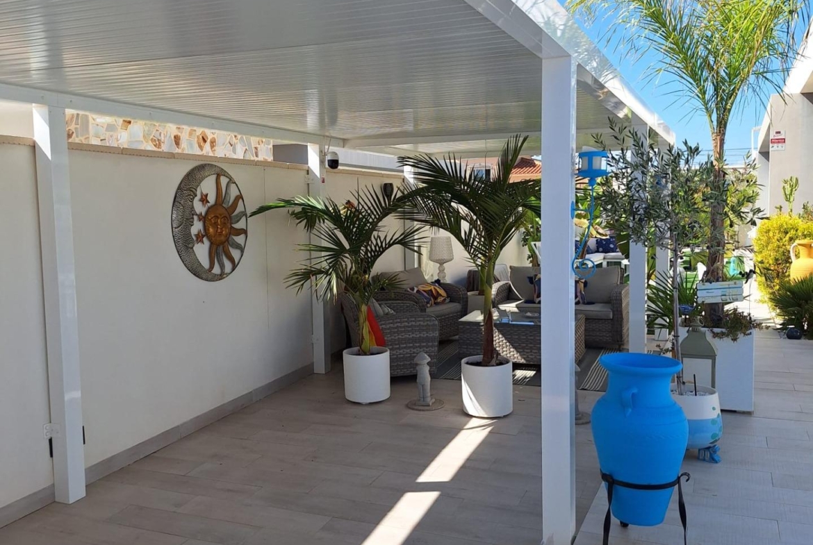 Mooie luxe villa in La Siesta