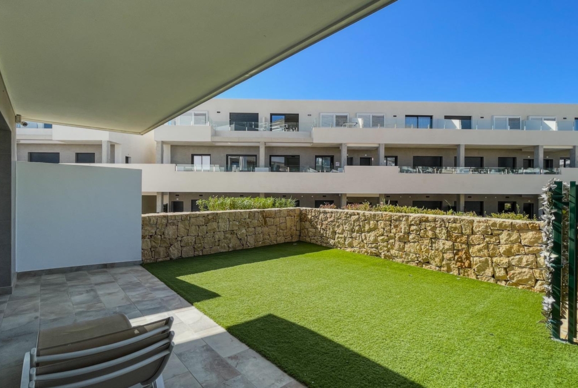 Moderne duplex met 5 slaapkamers in het exclusieve Campirroso complex, Finestrat