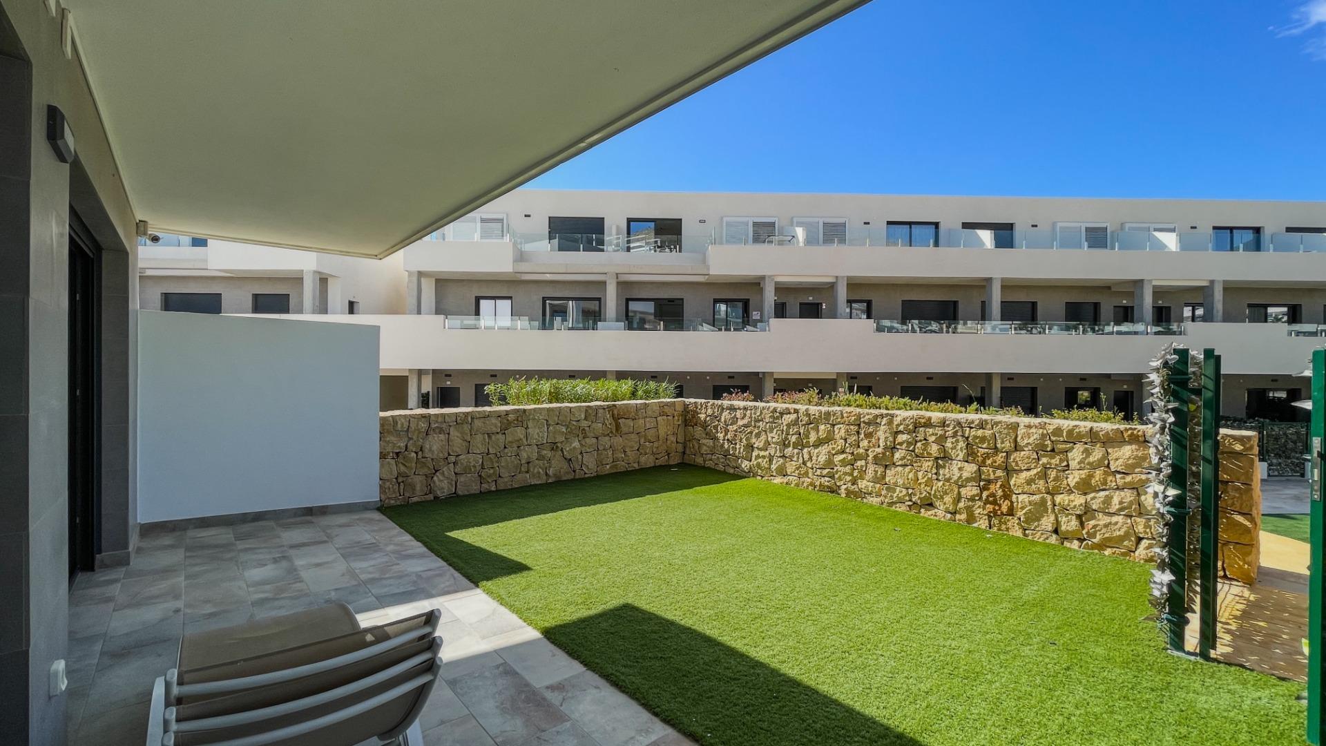 2-2-158 Moderne duplex met 5 slaapkamers in het exclusieve Campirroso complex, Finestrat