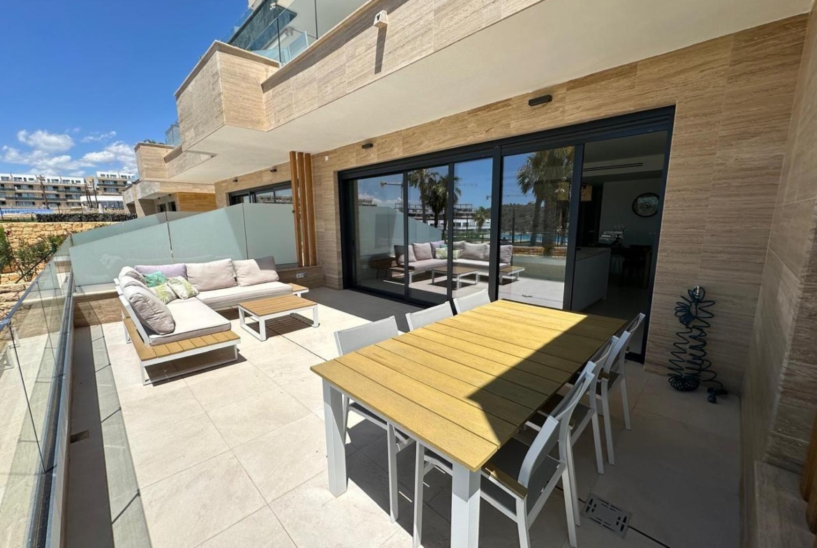 Duplex with Sea Views