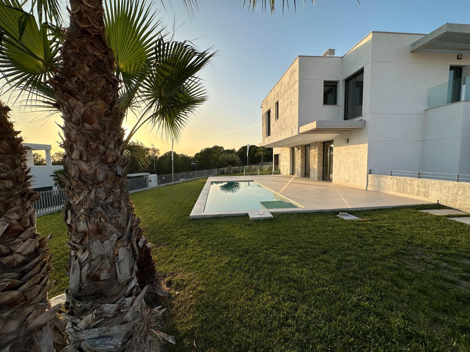VILLA OCEAN – COSTABELLA RESIDENCES 🌟