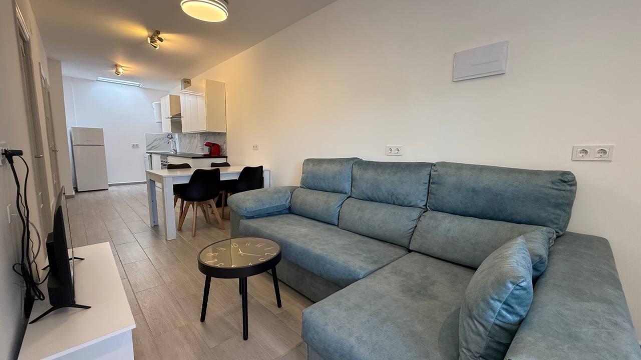 2-2-282 Bungalow with newly renovated, 2 bedrooms, 1 bathroom