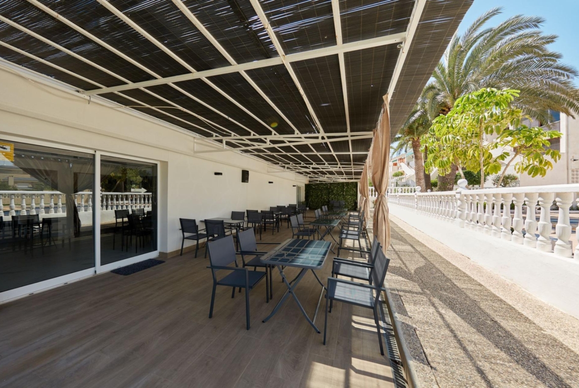 Magnífico Hotel Reformado en Cabo Huertas: IDEAL PARA INVERSORES