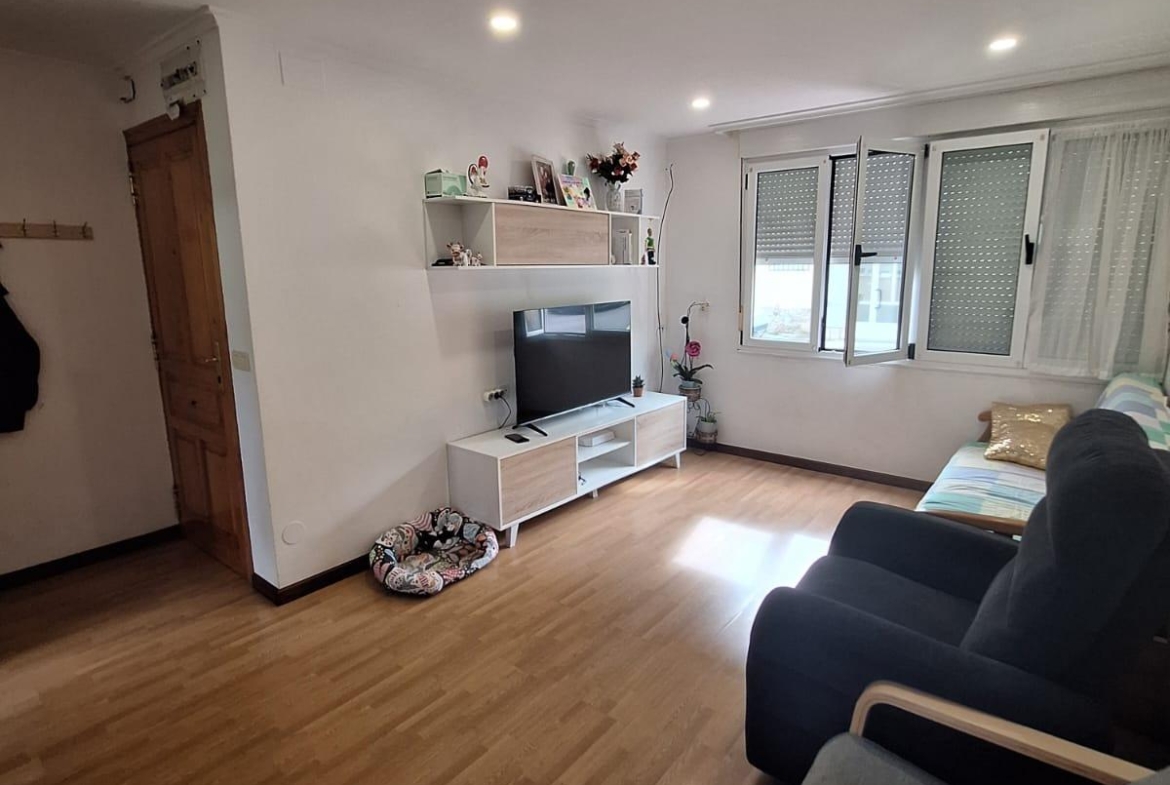 Económico piso en Alfaraz