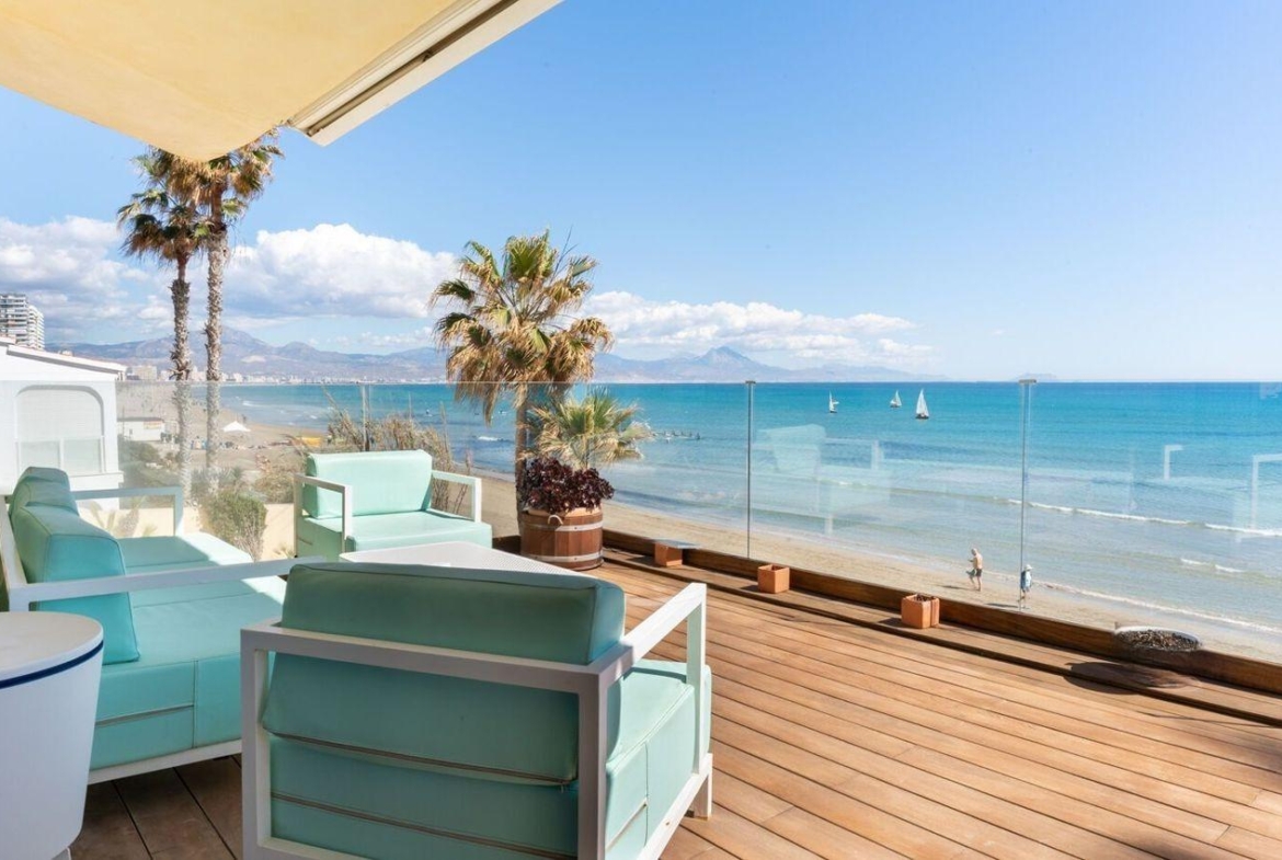 LUXURY VILLA OP HET ZAND IN CABO DE LAS HUERTAS