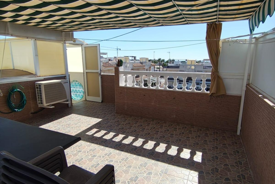BUNGALOW 2 DORMITORIOS AGUAS NUEVAS, PISCINA COMUNITARIA 199.900€