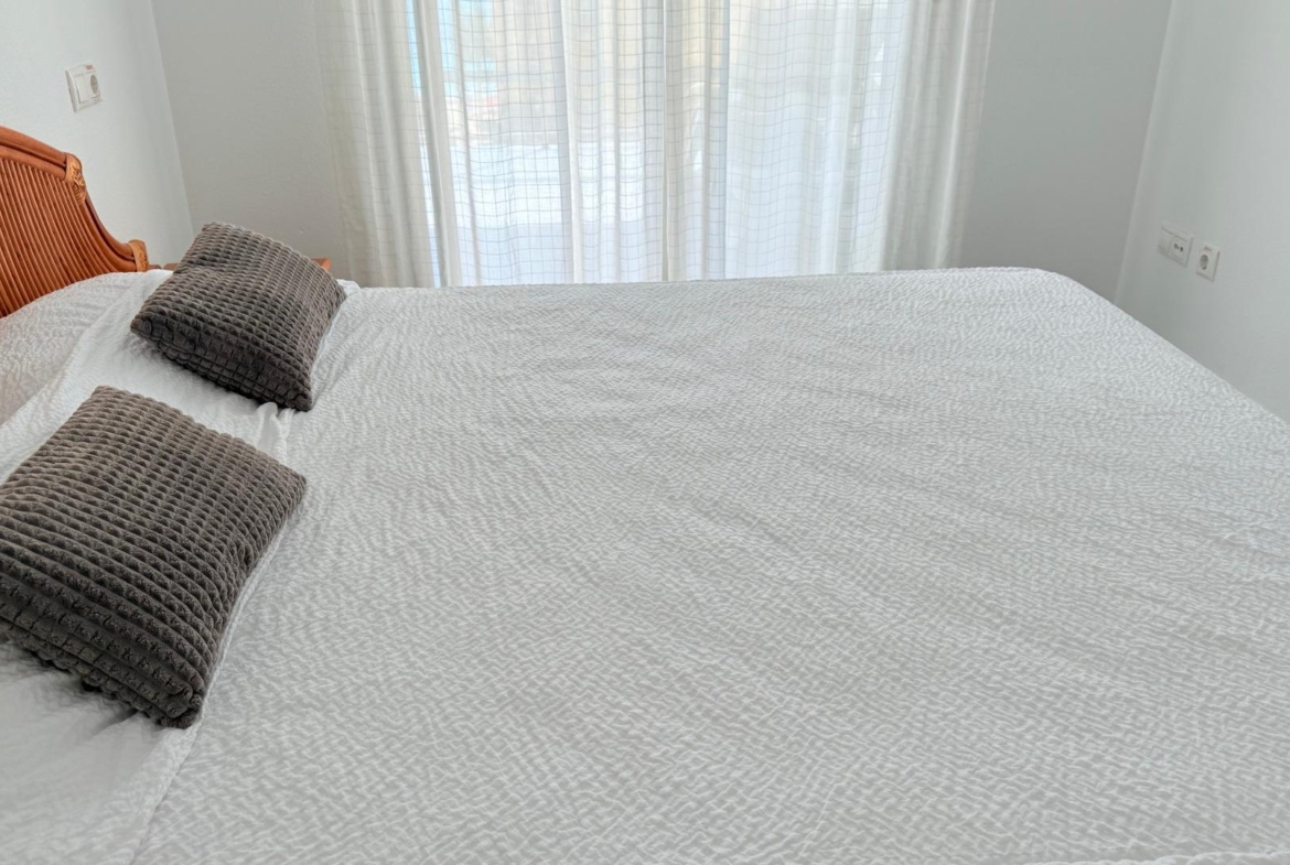 Magnificent apartment with sea views just one minute from the beach in Playa de la Fossa, Calpe