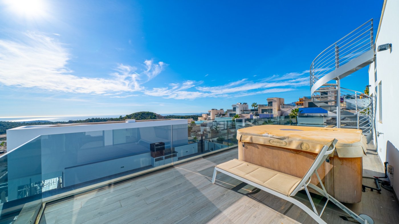 VILLA DE LUJO EN VENTA EN FINESTRAT – BALCON DE FINESTRAT