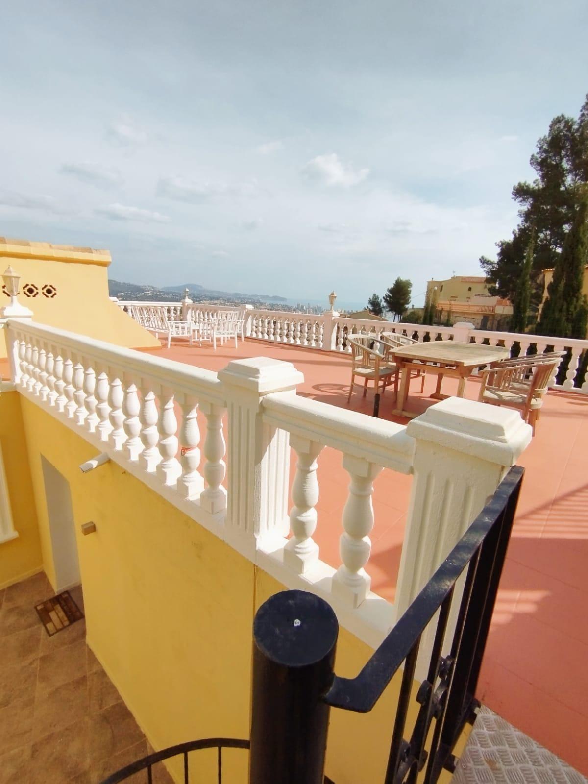 2-2-52 Exclusieve villa in Calpe met panoramisch uitzicht en een grote investeringsmogelijkheid