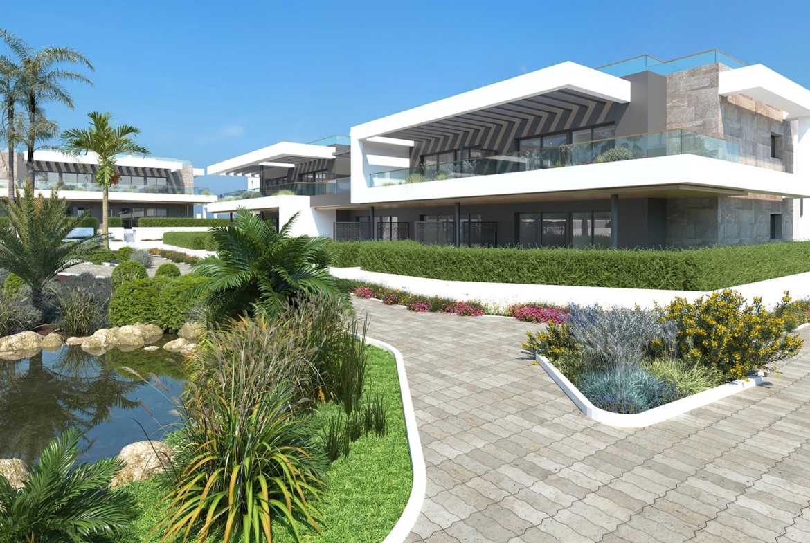 Apartments, bungalows, semi-detached and detached villas with wonderful communal areas in Torrevieja