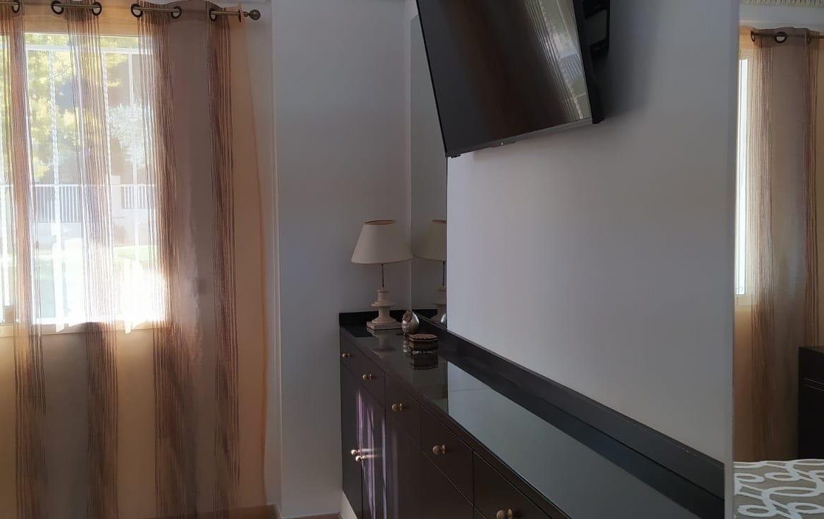 Villa de lujo en Picassent — Urbanización El Pinar 3