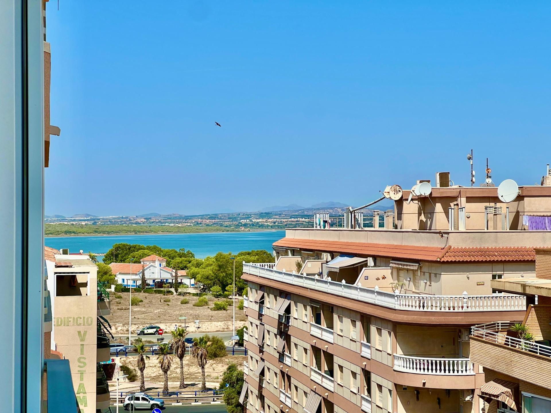 ESPACIOSO APARTAMENTO DE 3 HABITACIONES + PARKING + TRASTERO EN PLANTA 7 CON VISTAS AL MA