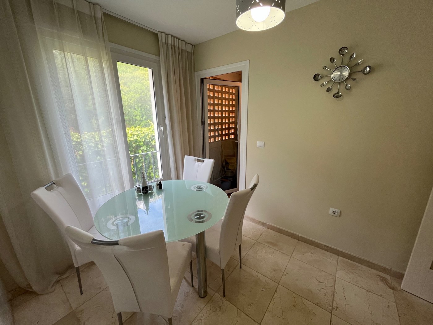 ALTEA HILLS EXCLUSIVE FLAT FOR SALE WITH SEA VIEWS
