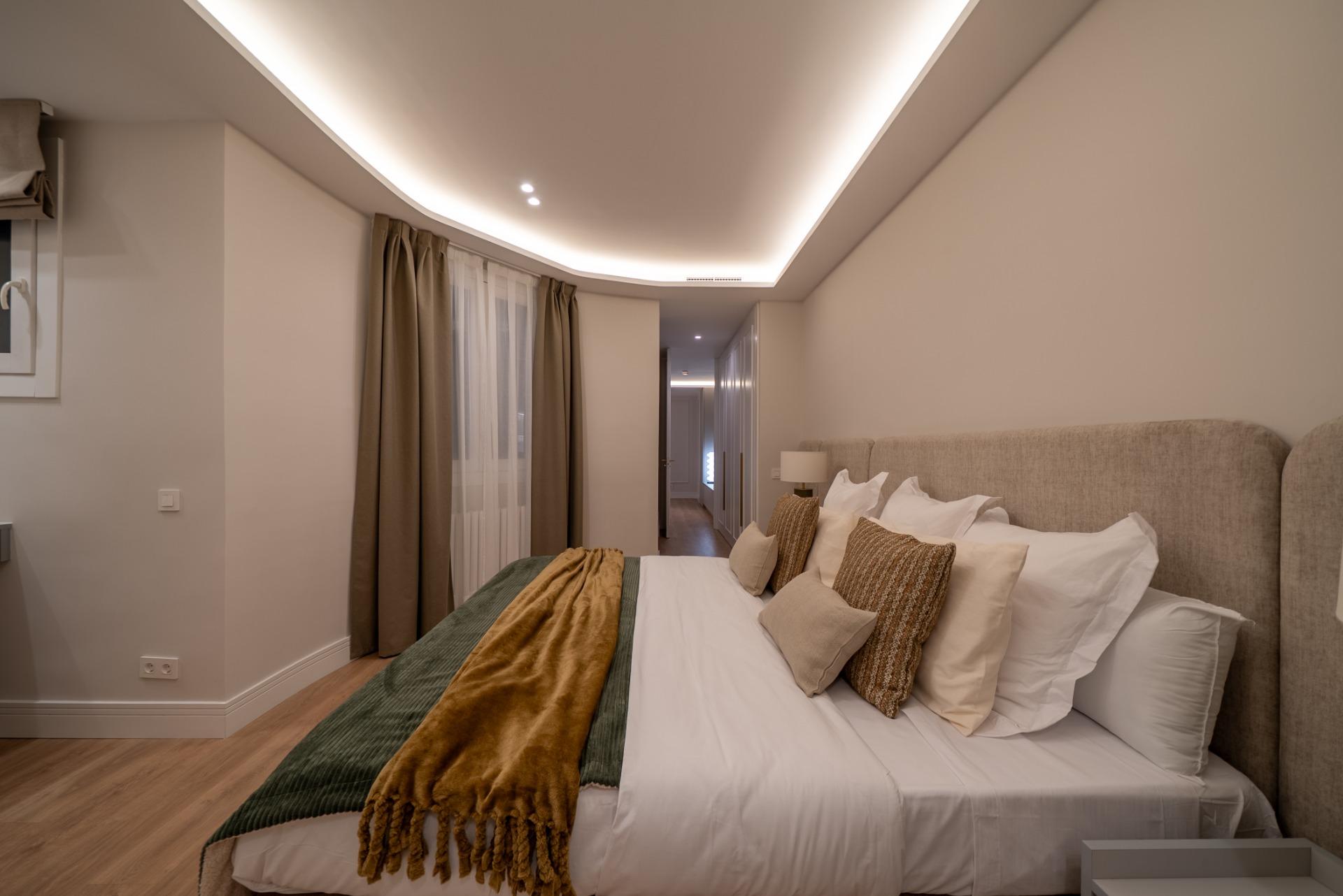 LUXURY APPARTMENT FOR SALE IN GOYA, SALAMANCA DISTRICT