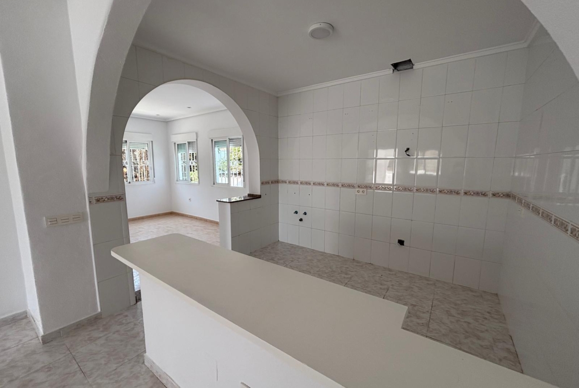 FABULOSA VILLA REFORMADA ESTILO MEDITERRÁNEO EN CIUDAD QUESADA
