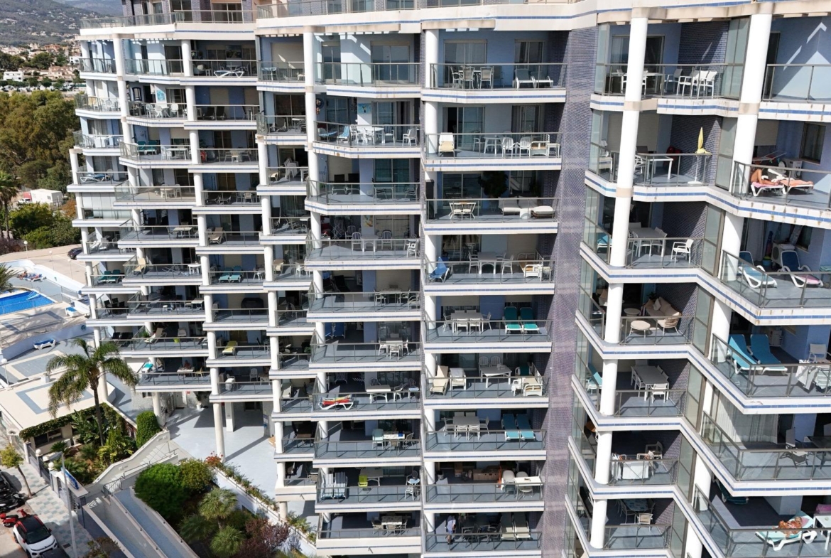 Magnificent apartment with sea views just one minute from the beach in Playa de la Fossa, Calpe