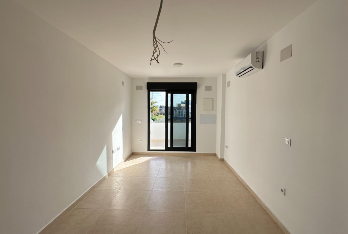 Exclusive townhouses in Oliva Nova: style, comfort, and sea just 500 m away