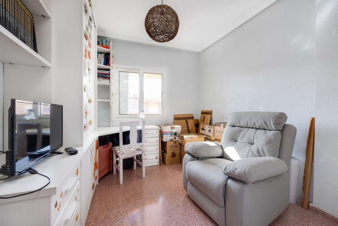 ÁTICO DE 2 HABITACIONES 2 BAÑOS Y AMPLIA TERRAZA