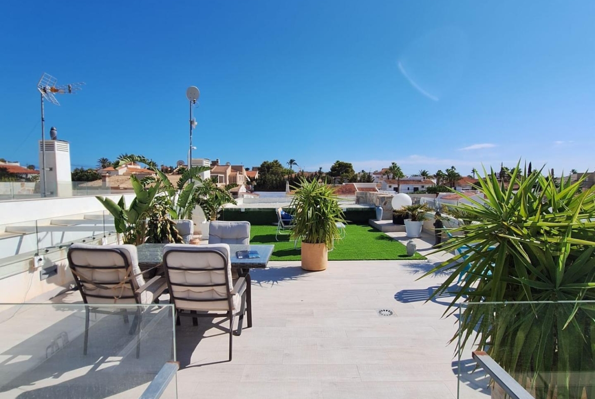 Mooie luxe villa in La Siesta