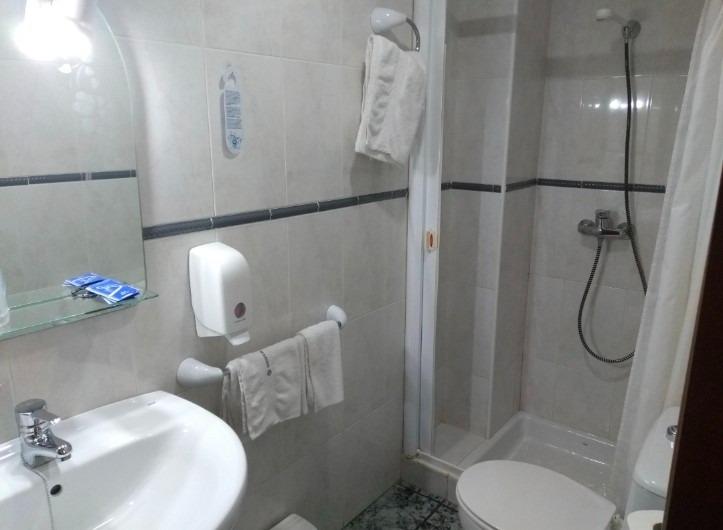 HOTEL CON RESTAURANTE EN VENTA.