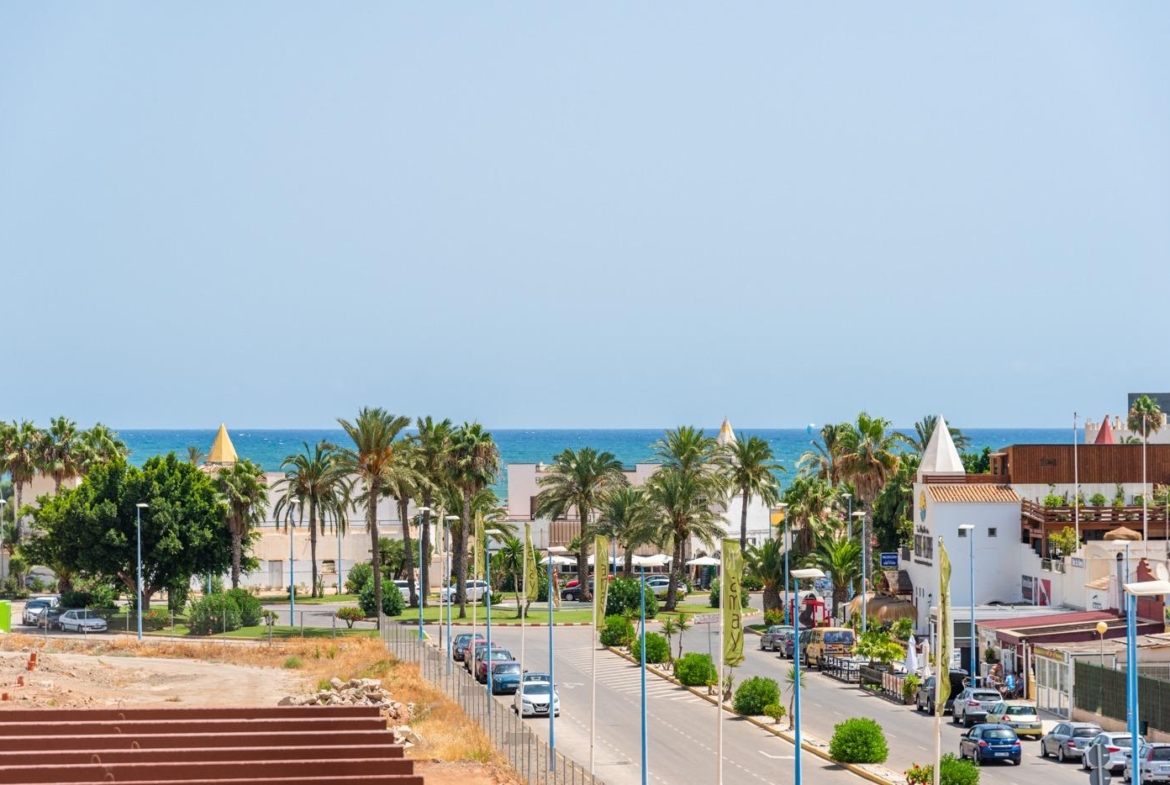 OBRA NUEVA EN VERA PLAYA. VILLA LAGUNA AZUL. 230M2 PARCELA. 3 DORM. 3 BAÑOS.