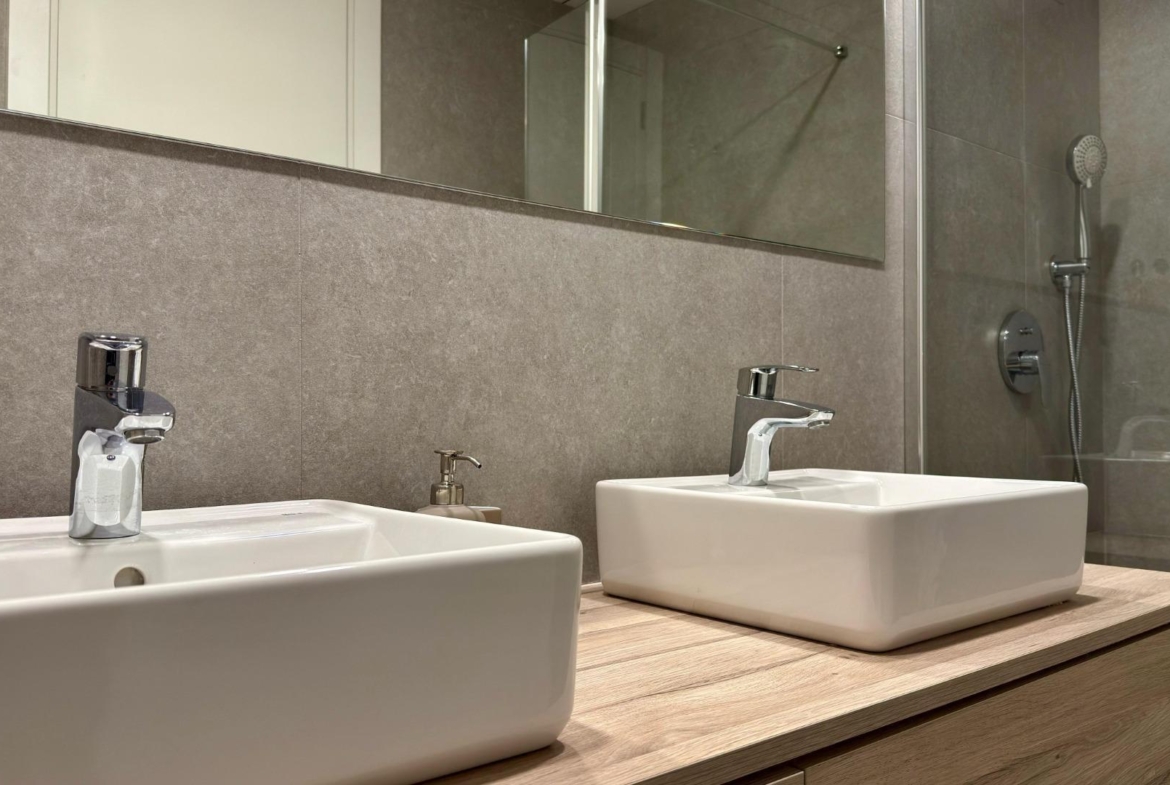 Luxe appartement te koop met prachtig uitzicht op zee
