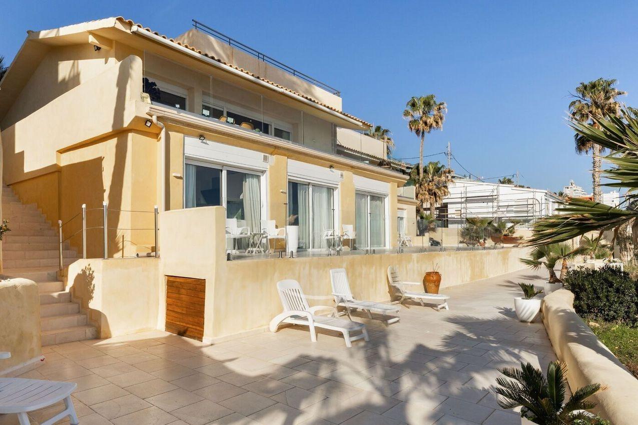 2-21-170 LUXURY VILLA OP HET ZAND IN CABO DE LAS HUERTAS