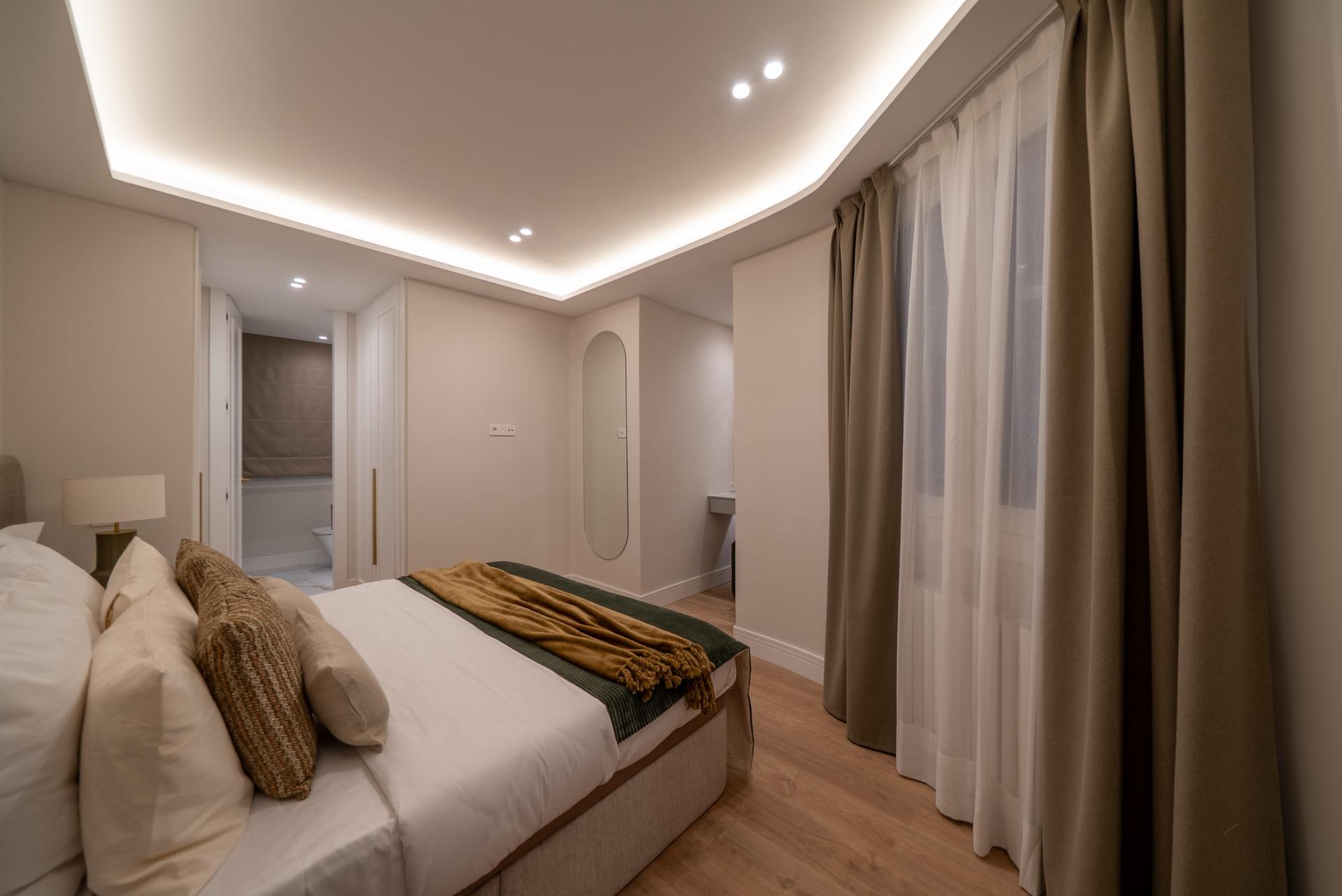 LUXURY APPARTMENT FOR SALE IN GOYA, SALAMANCA DISTRICT