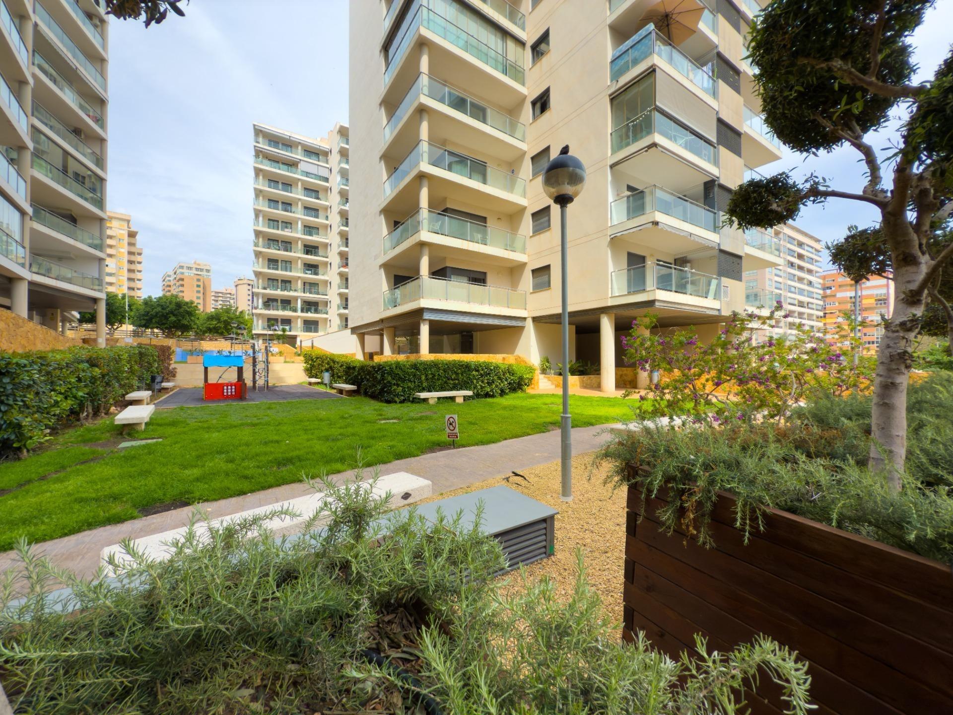 2-21-206 Coqueto apartamento a 200 m de la playa de la Cala de Finestrat