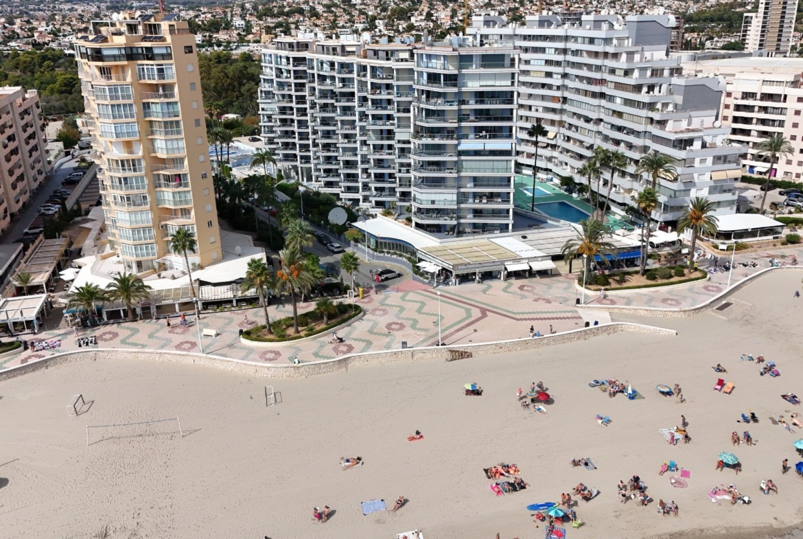 Magnificent apartment with sea views just one minute from the beach in Playa de la Fossa, Calpe