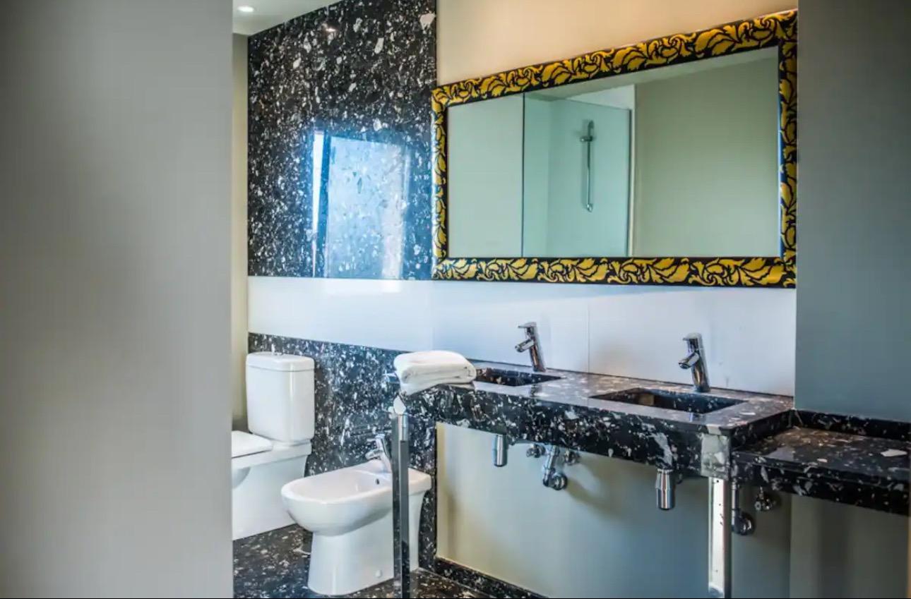 Luxury Villa in the central area of Albir