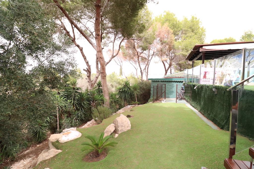 Lomas de Don Juan beautiful Villa in front of a natural park