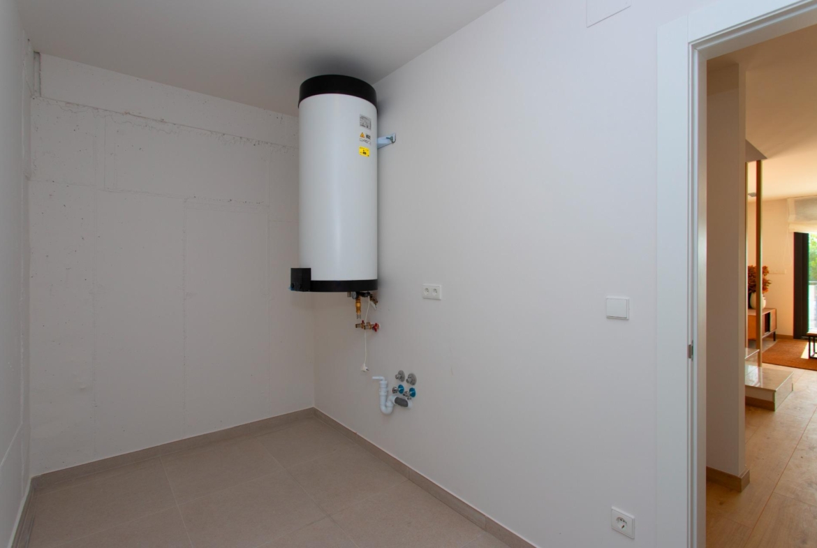 Exclusive Duplex House in Monforte del Cid – Ideal for Families