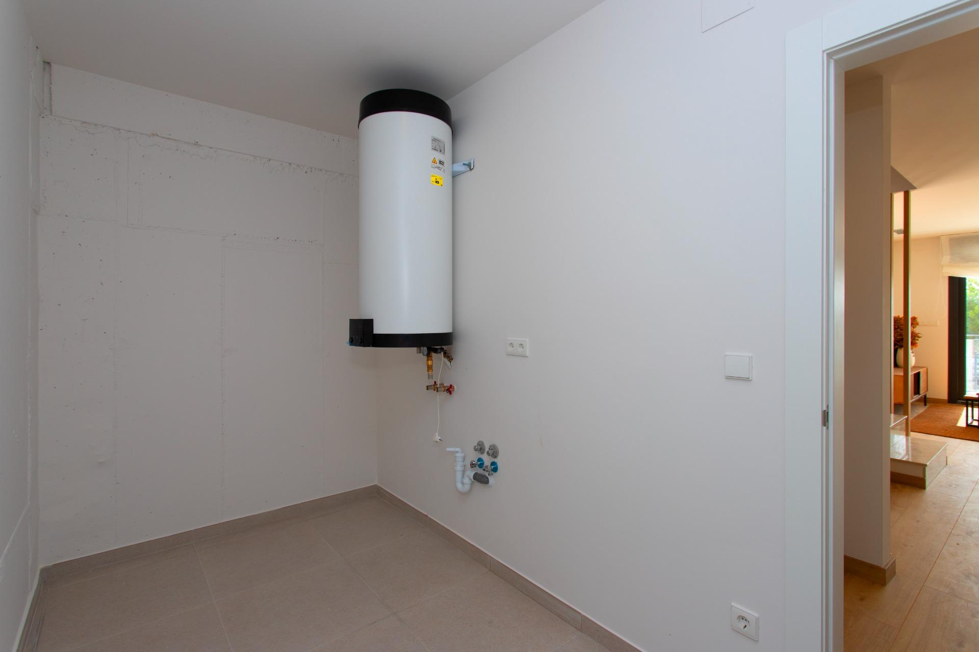 Exclusive Duplex House in Monforte del Cid – Ideal for Families