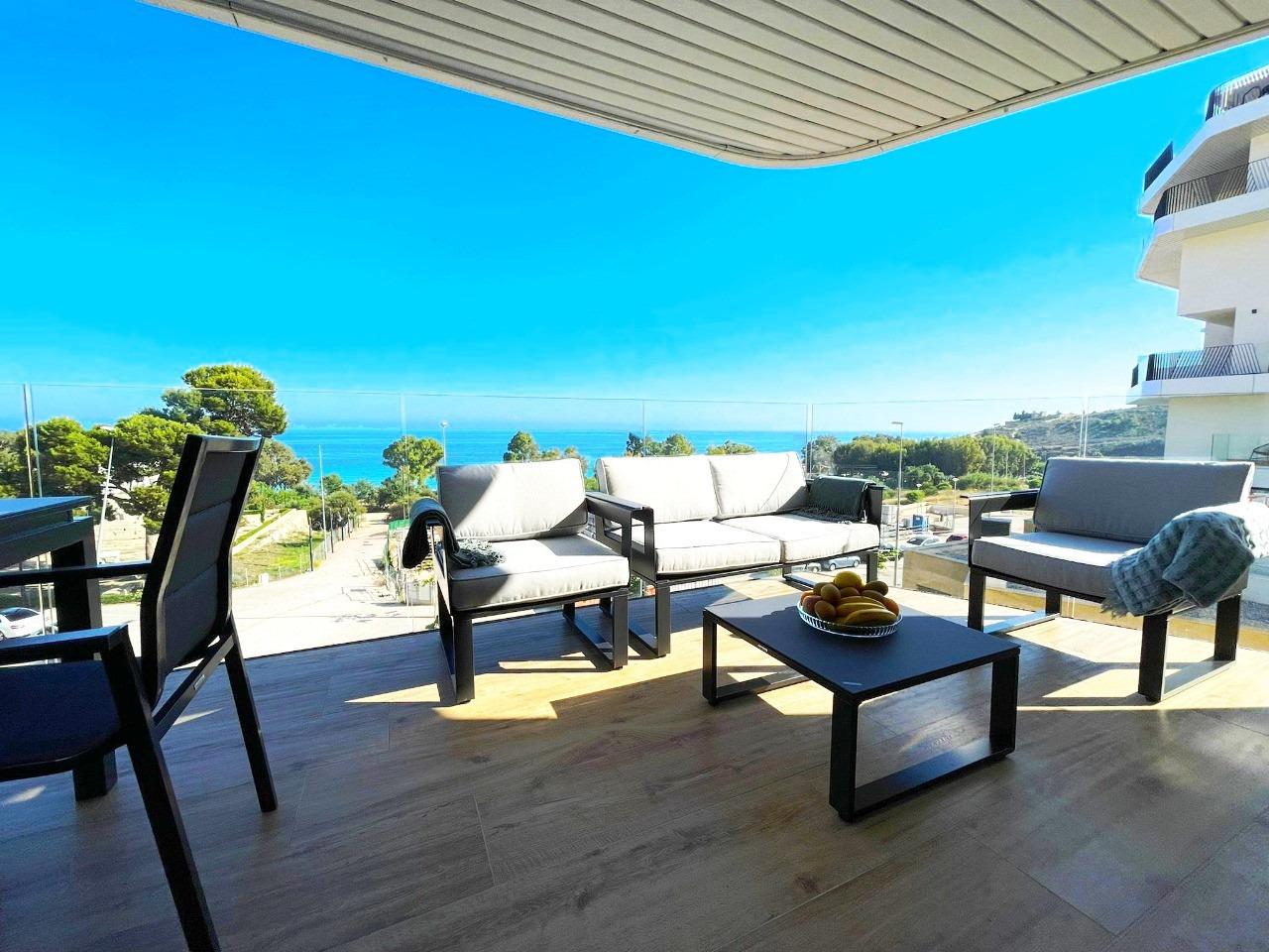 Moderne nieuwe appartementen aan de oevers van de Middellandse Zee