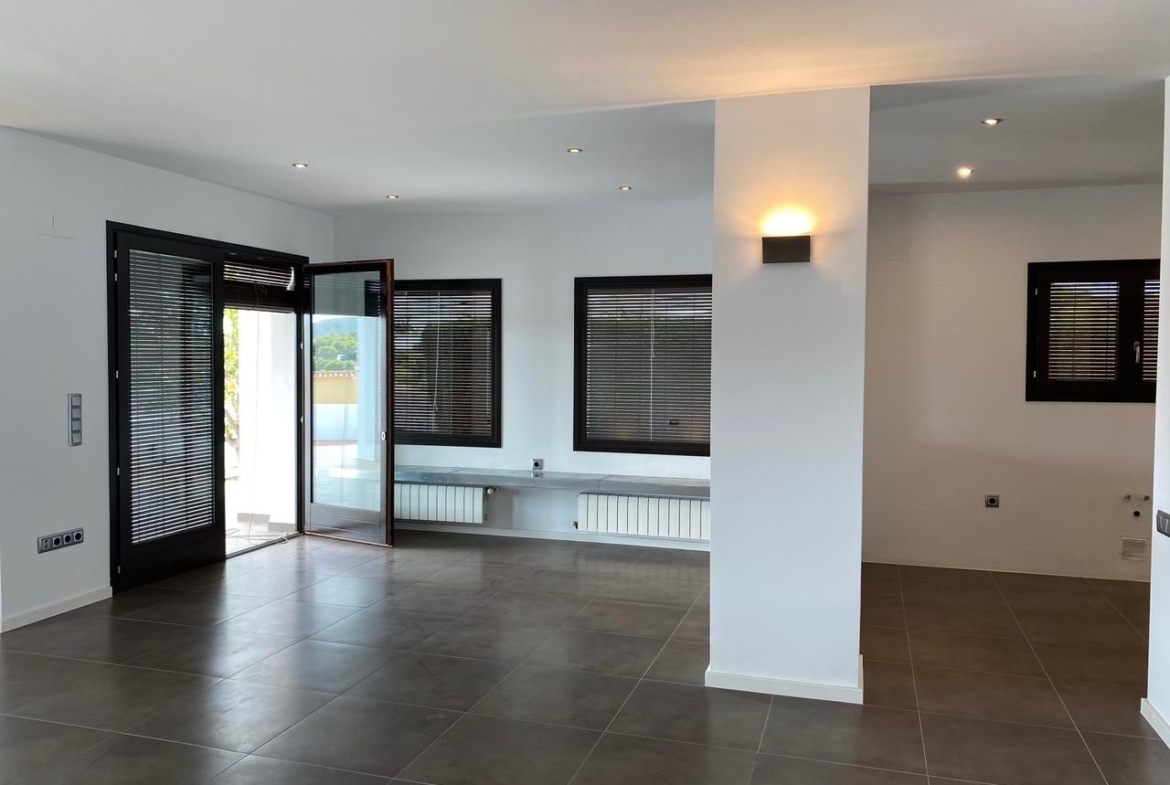 Exclusieve villa met uitzicht op zee in Moraira (Costa Blanca, Alicante)