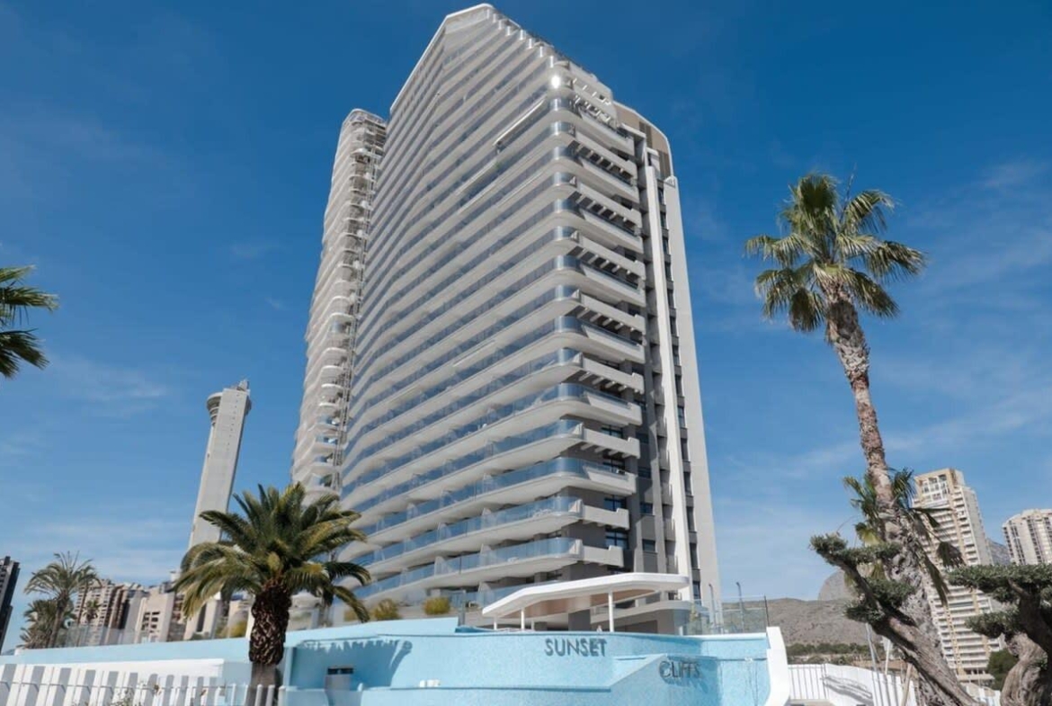 Stunning apartment in Sunset Cliffs, Benidorm