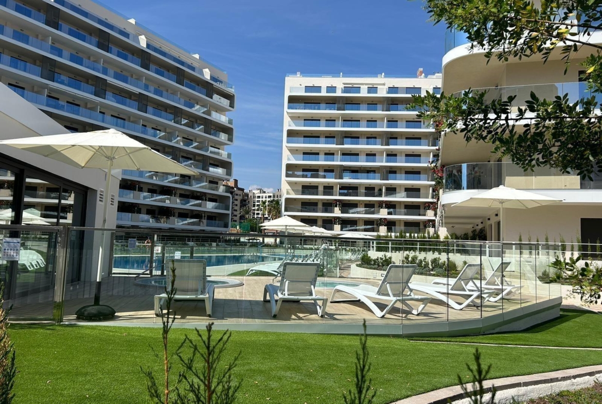 Espectacular piso casi a estrenar en PAU V, The Style by TM a 300 m de la playa