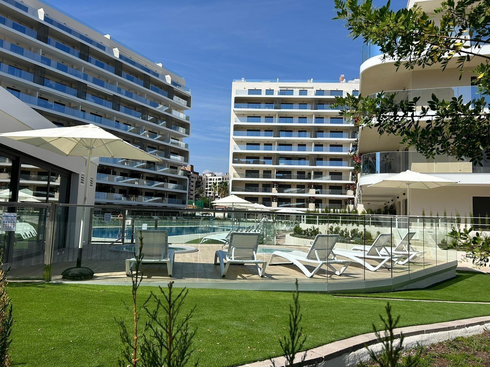 2-22-151 Espectacular piso casi a estrenar en PAU V, The Style by TM a 300 m de la playa