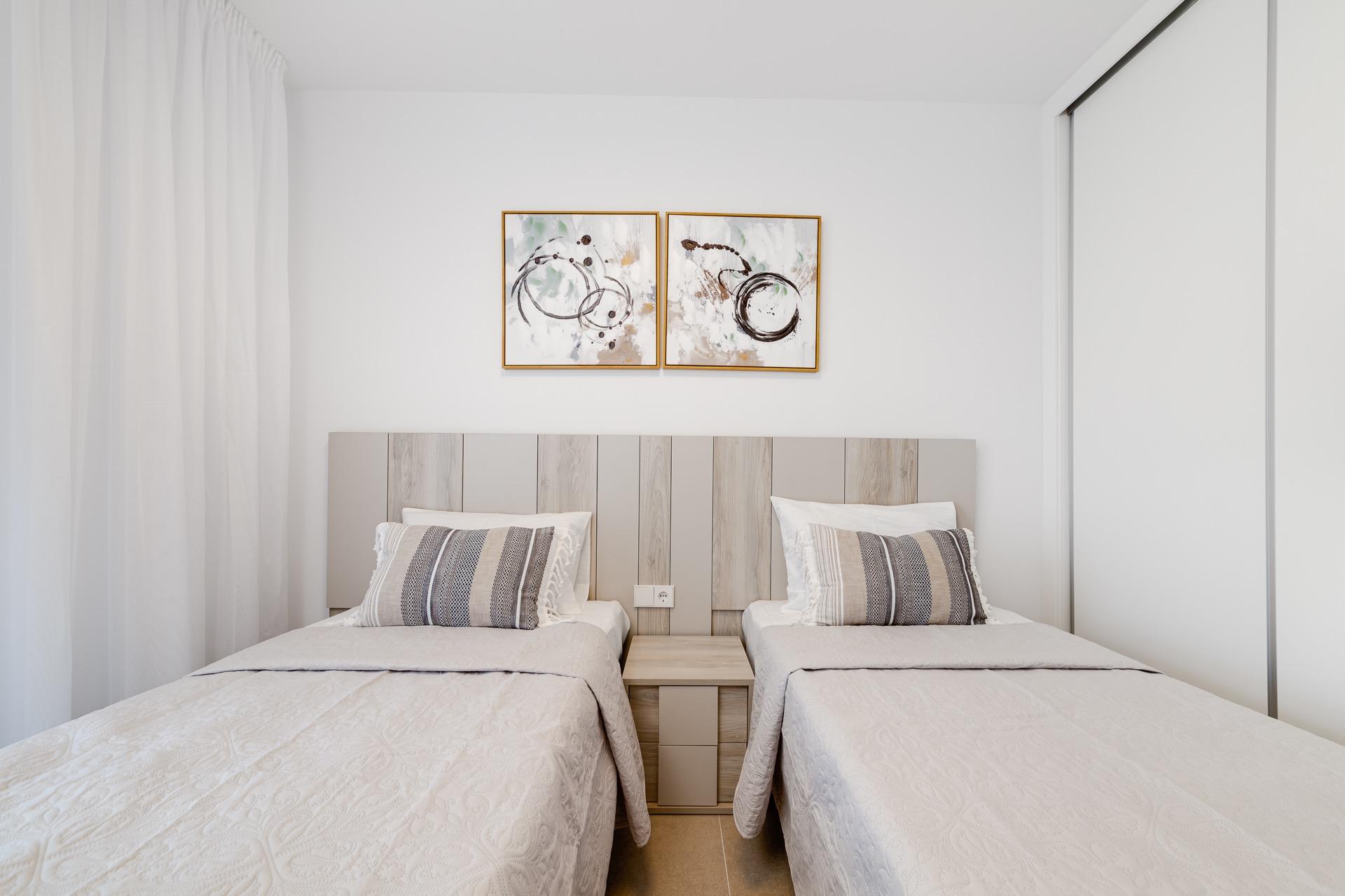 SPECTACULAR NEW LARGE APARTMENT WITH SEA AND MOUNTAIN VIEWS IN CALPE