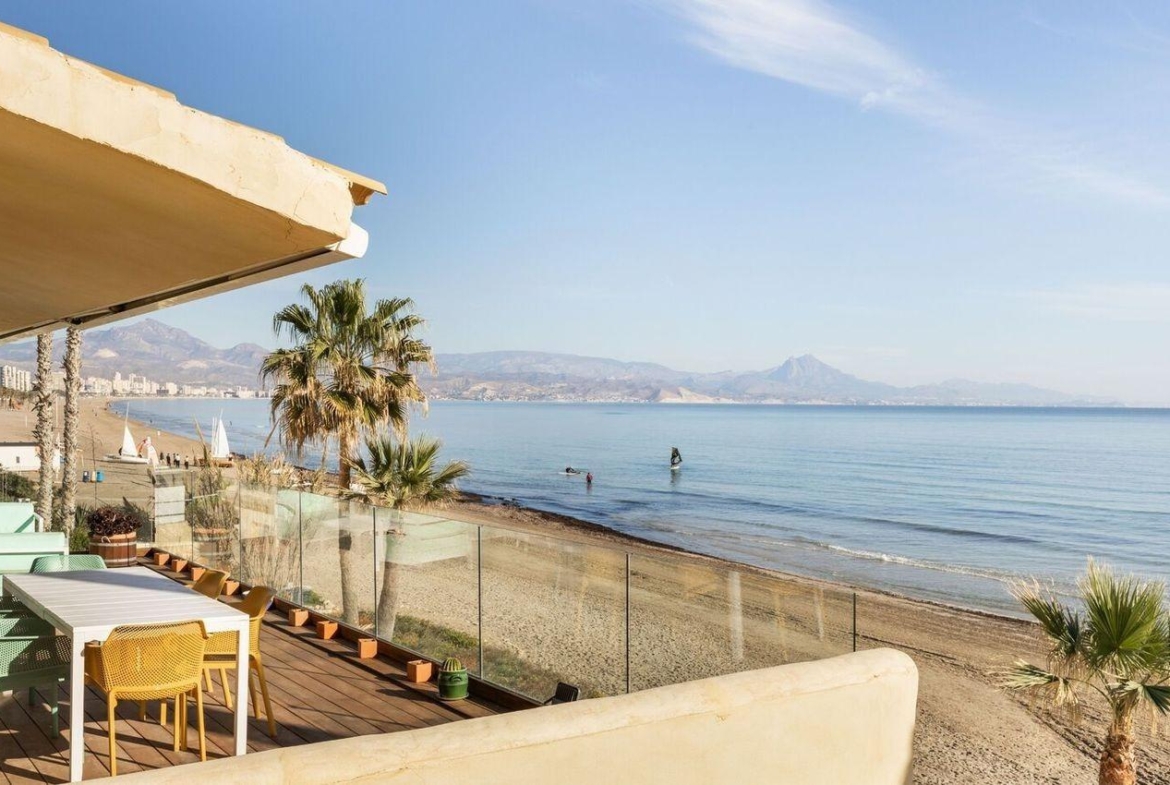 LUXURY VILLA OP HET ZAND IN CABO DE LAS HUERTAS