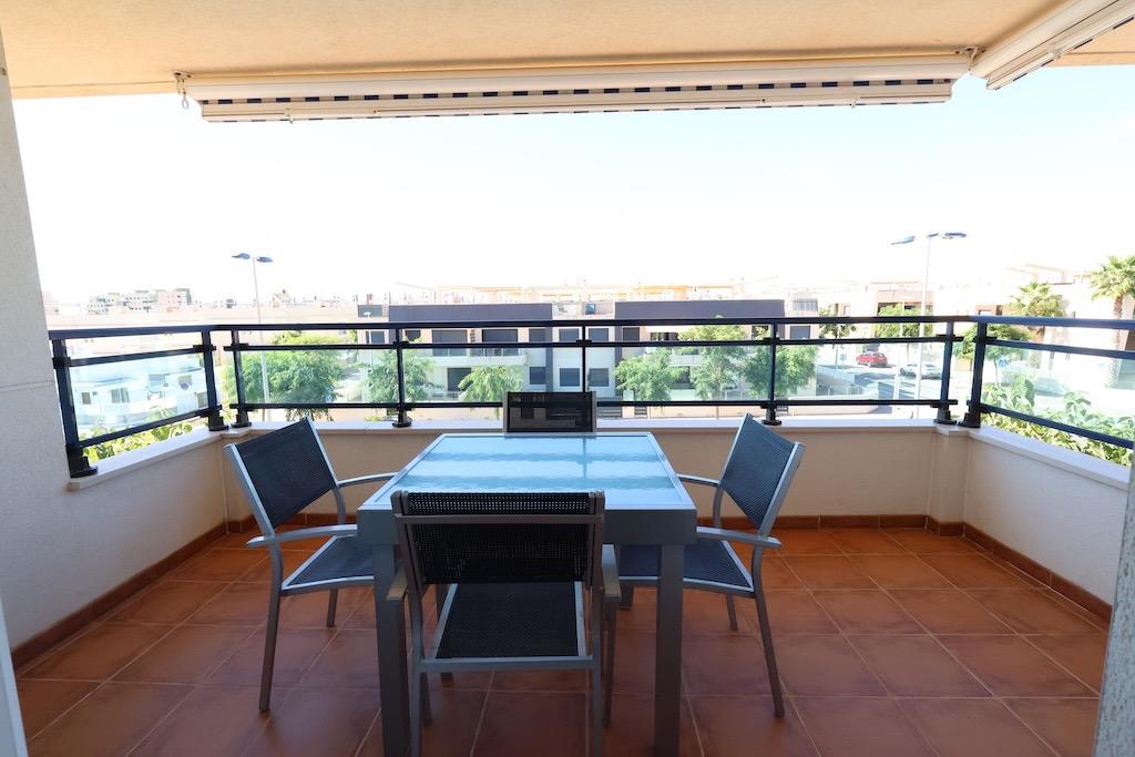 Mil Palmeras – Penthouse with Sea Views Just 150 Meters from the Beach